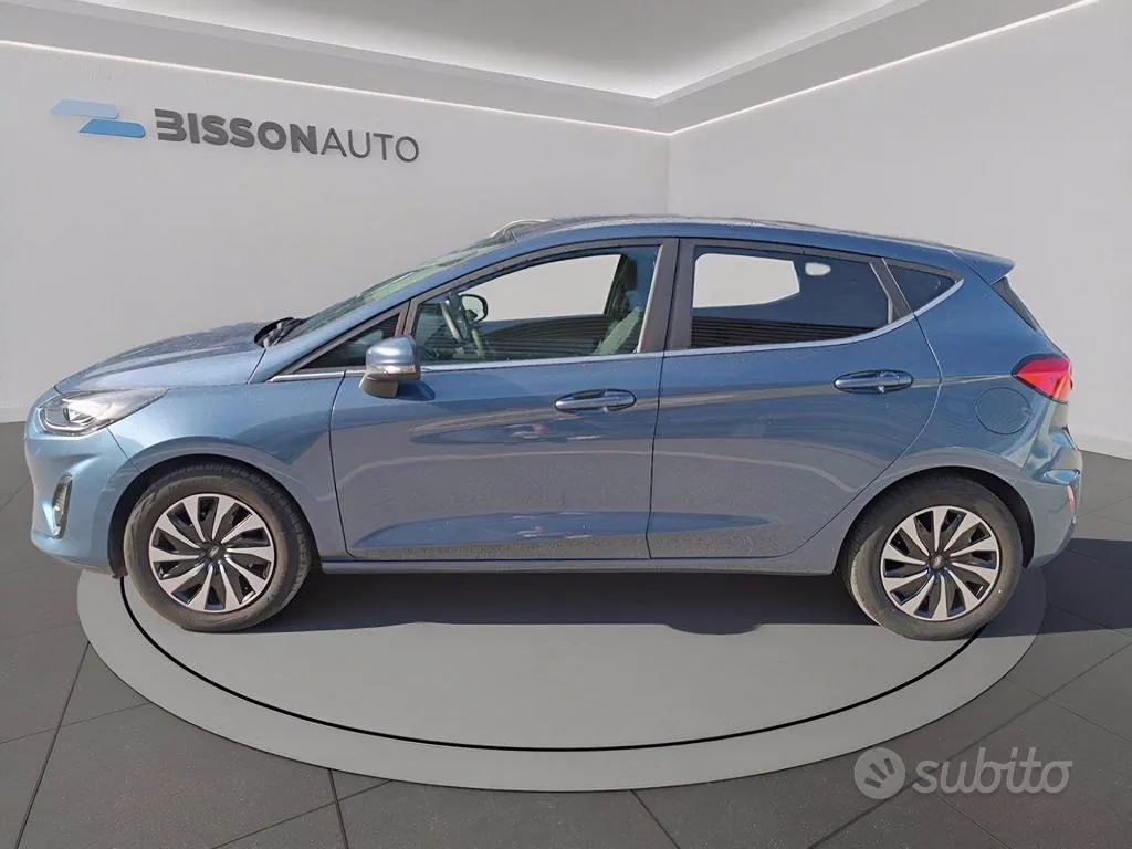Ford Fiesta 2023 photo 2