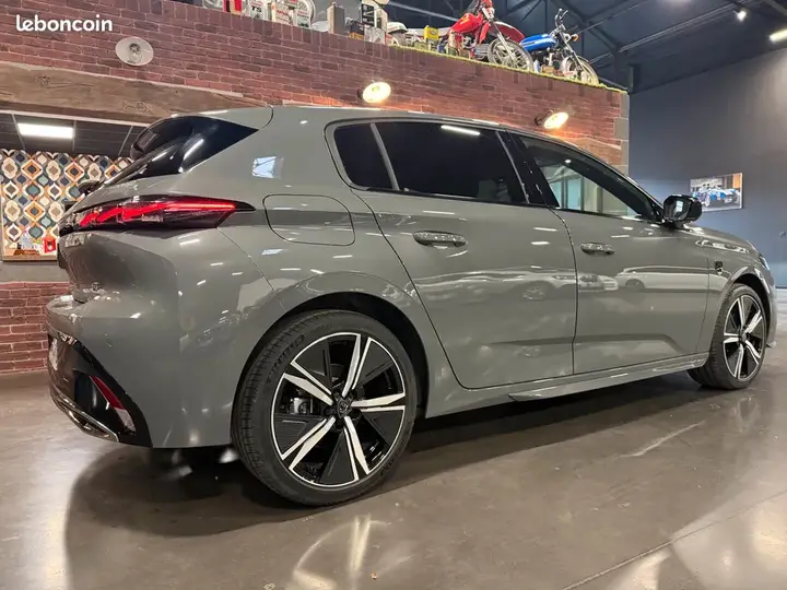 Peugeot 308 2025 photo 3