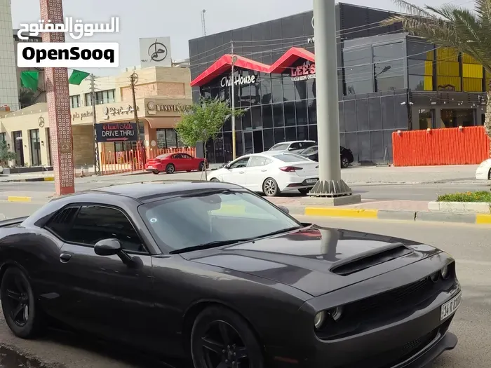 Dodge Challenger