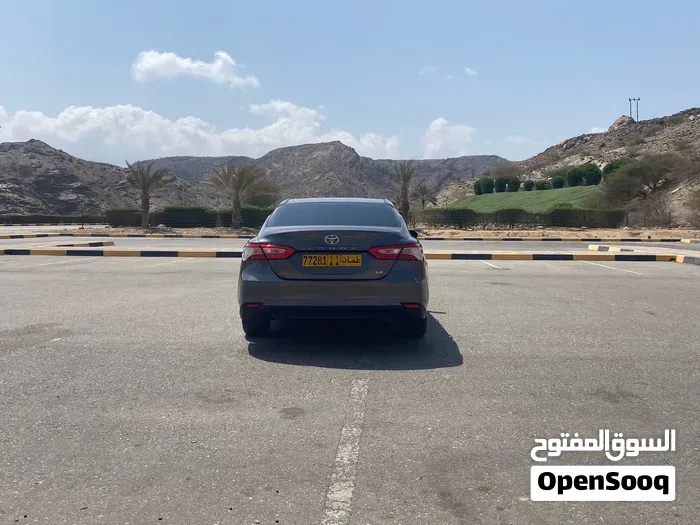 Toyota Camry 2018 photo 2