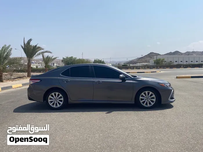 Toyota Camry 2018 photo 3