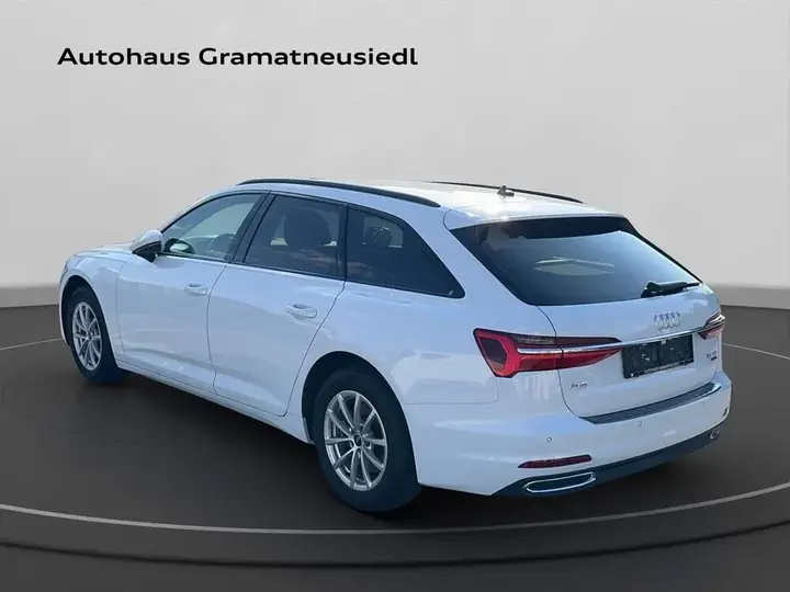Audi A6 Avant 2022 photo 3
