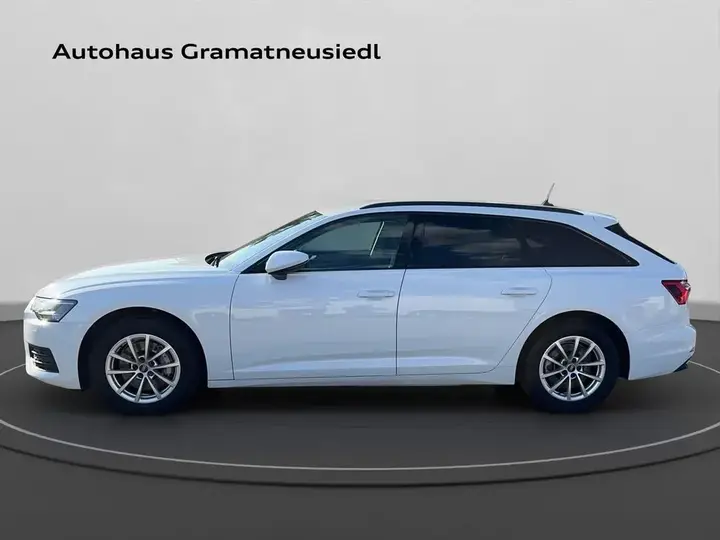 Audi A6 Avant 2022 photo 2