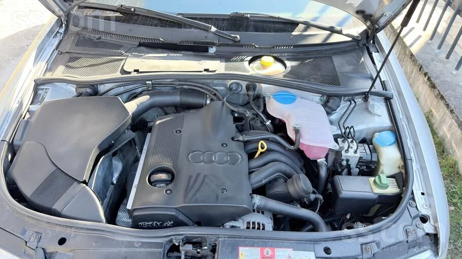 Audi A4 1999 photo 5