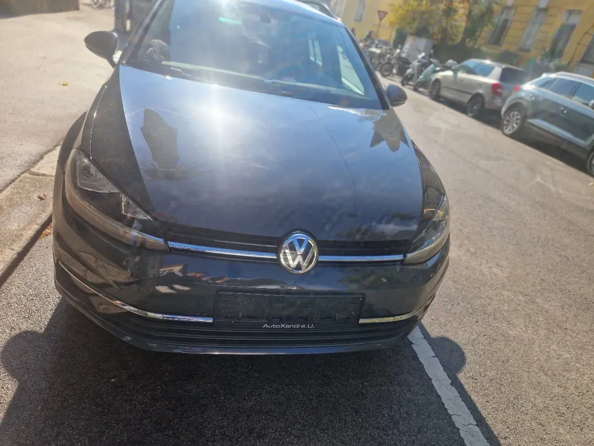 Volkswagen Golf 2018 photo 2