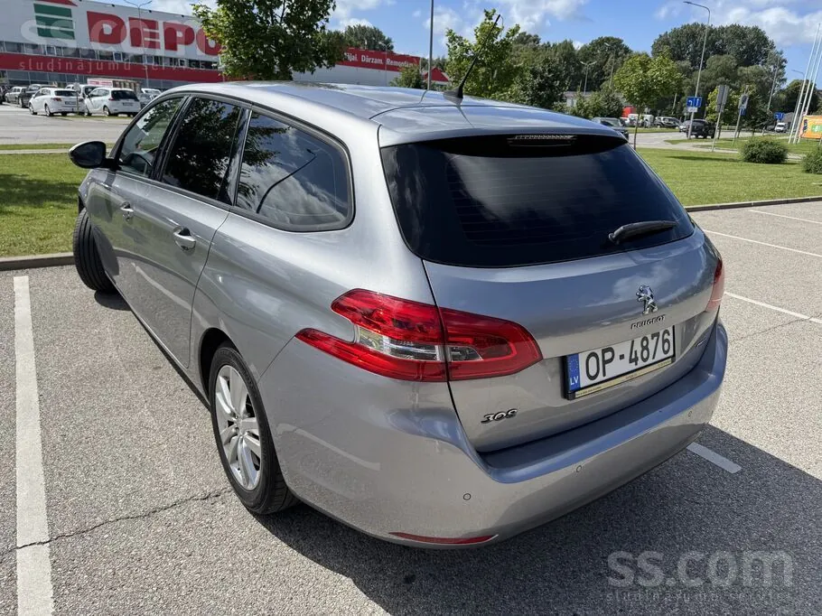 Peugeot 308 2015 photo 2