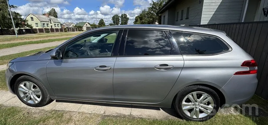 Peugeot 308 2015 photo 4