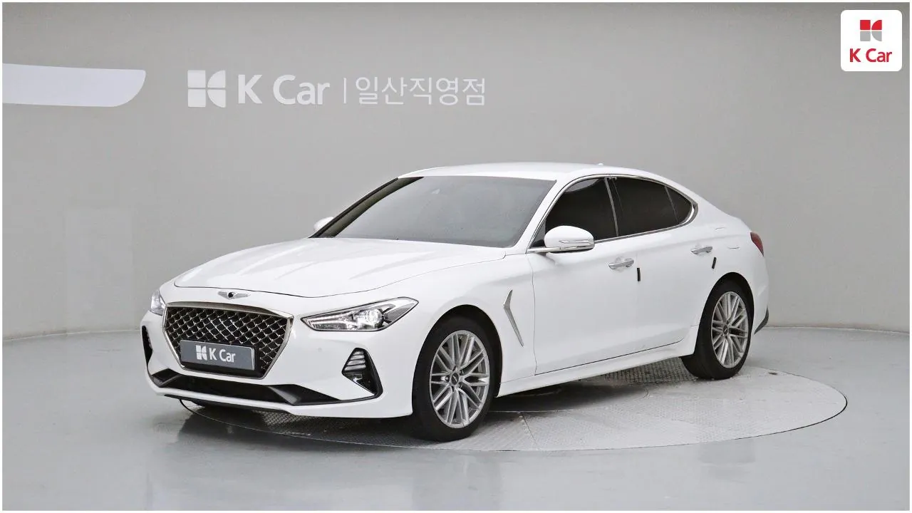 Genesis G70