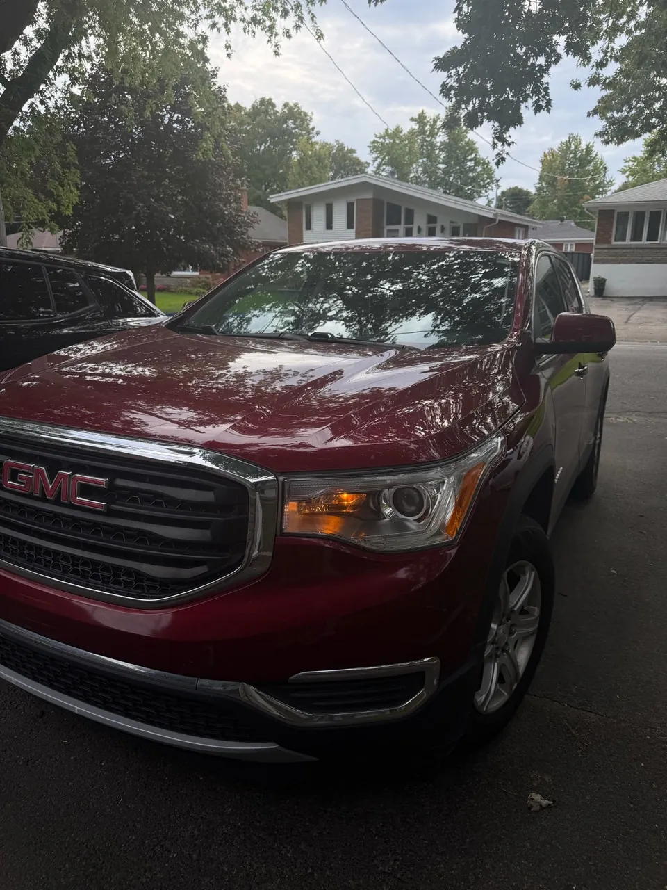 GMC Acadia 2017 photo 2
