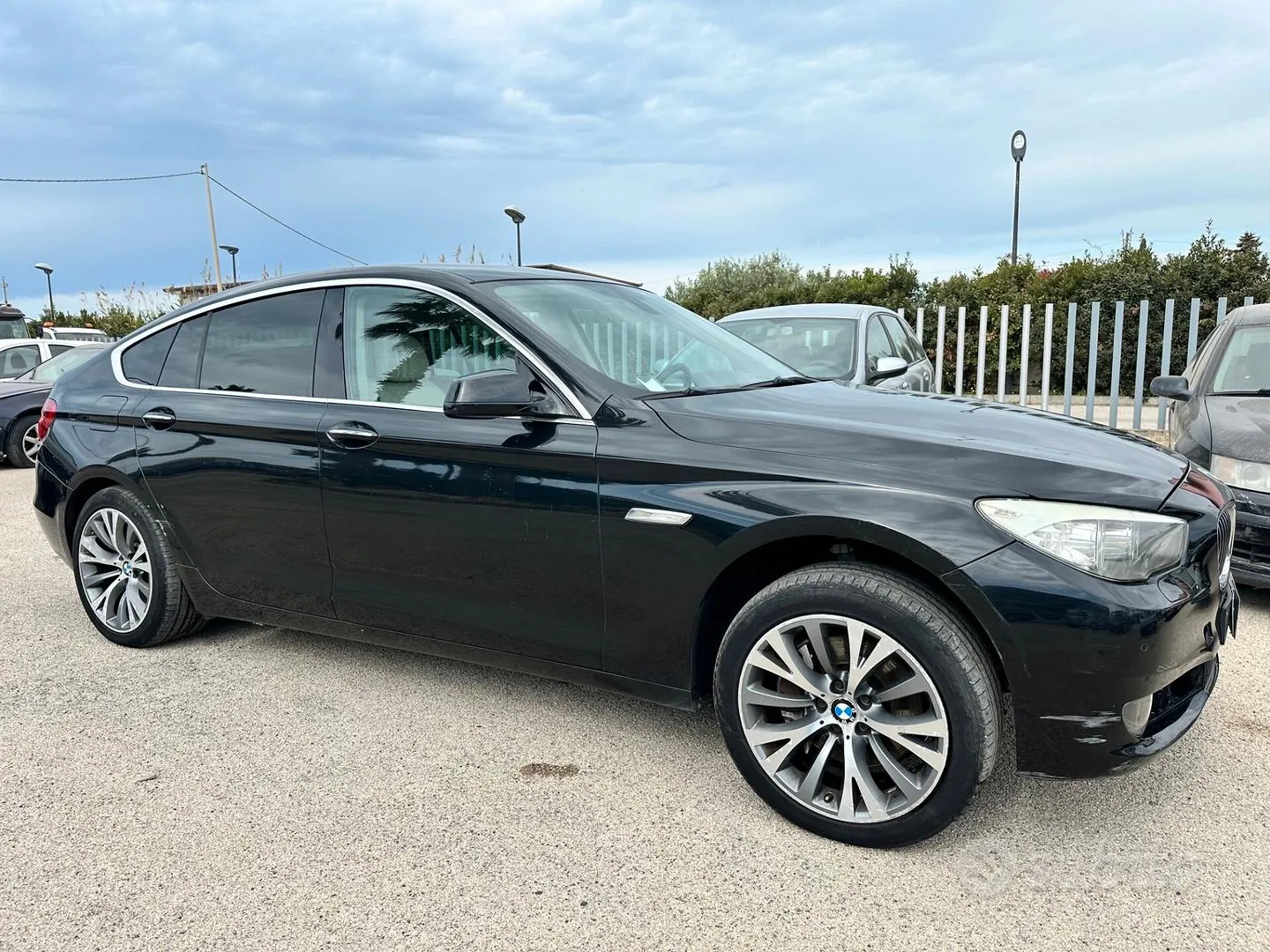 BMW 5 Series Gran Turismo 2009 photo 4