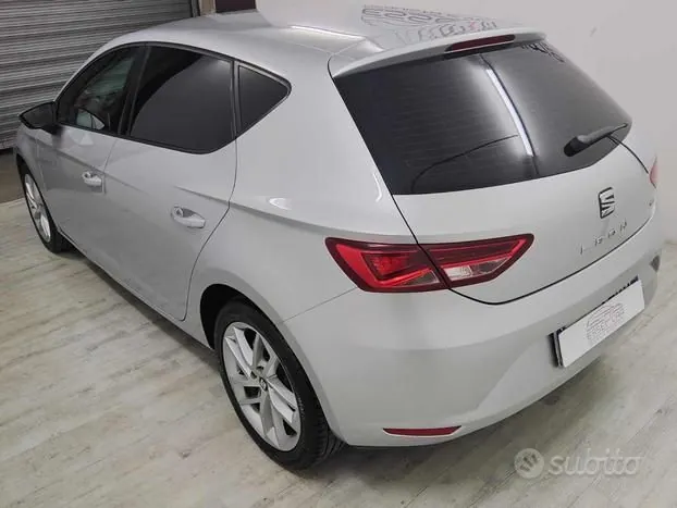 Seat Leon 2015 photo 4
