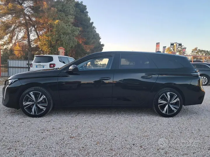 Peugeot 308 2023 photo 5
