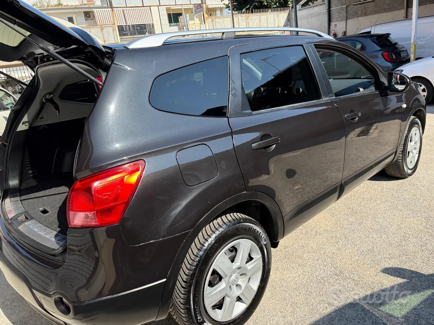 Nissan Qashqai 2009 photo 5