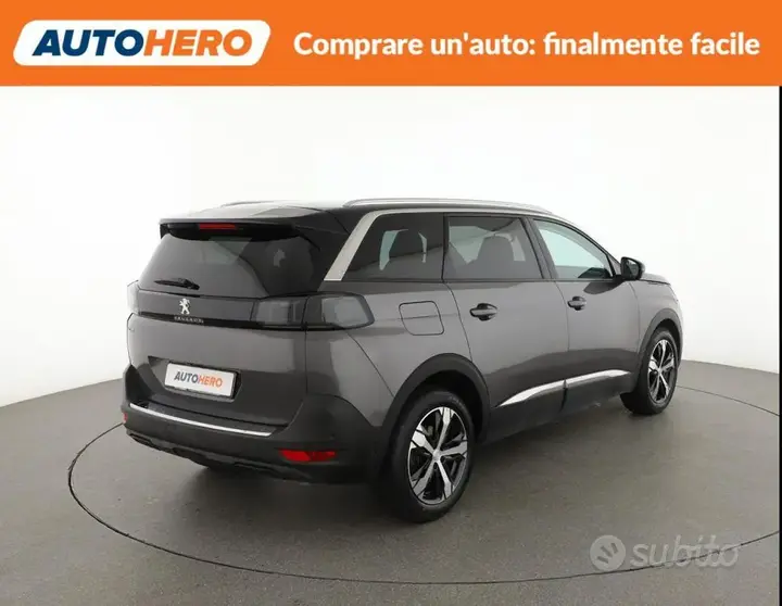 Peugeot 5008 2022 photo 5