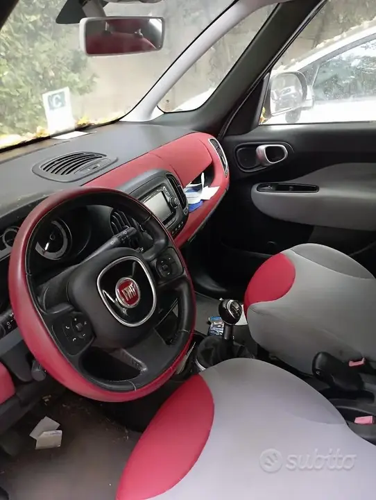 Fiat 500L 2013 photo 3