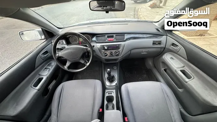 Mitsubishi Lancer 2011 photo 2