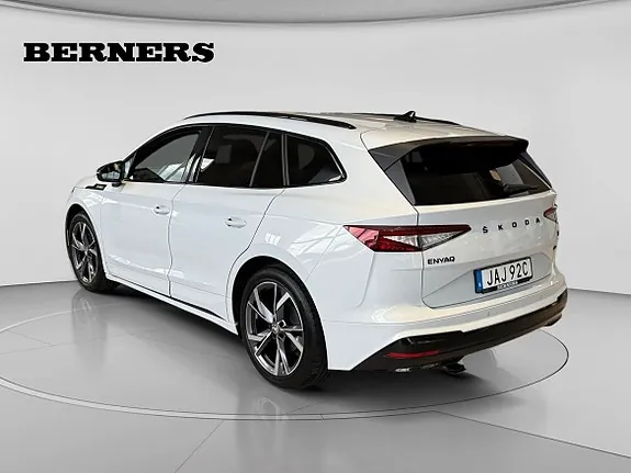 Skoda Enyaq 2023 photo 3