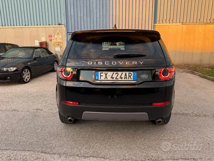 Land Rover Discovery Sport 2019 photo 5