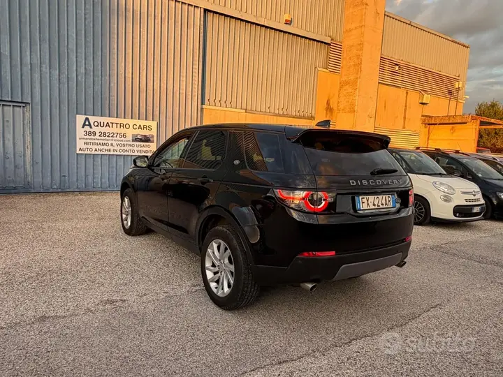 Land Rover Discovery Sport 2019 photo 4