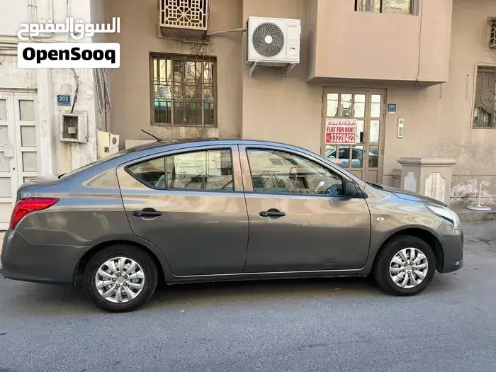 Nissan Sunny 2018 photo 3