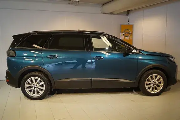 Peugeot 5008 2022 photo 4