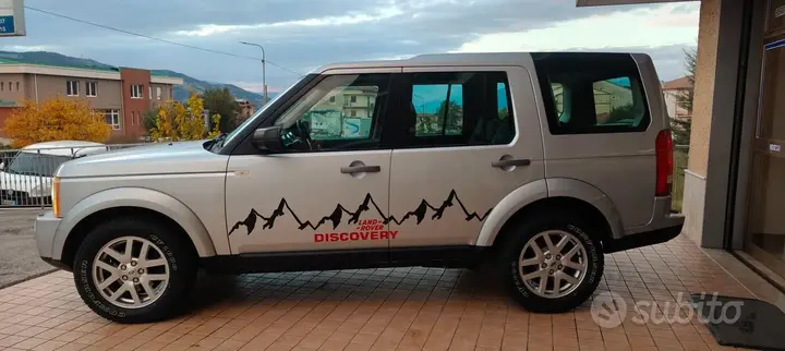 Land Rover Discovery 2008 photo 4