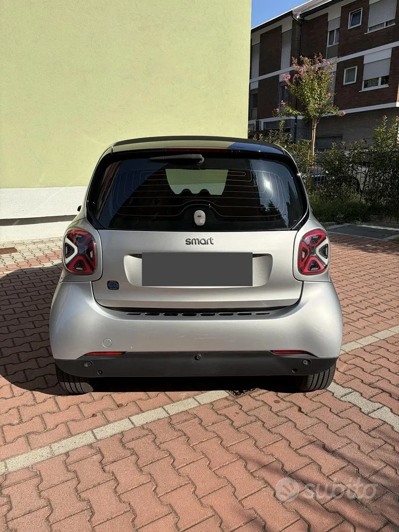 Smart Fortwo 2020 photo 2