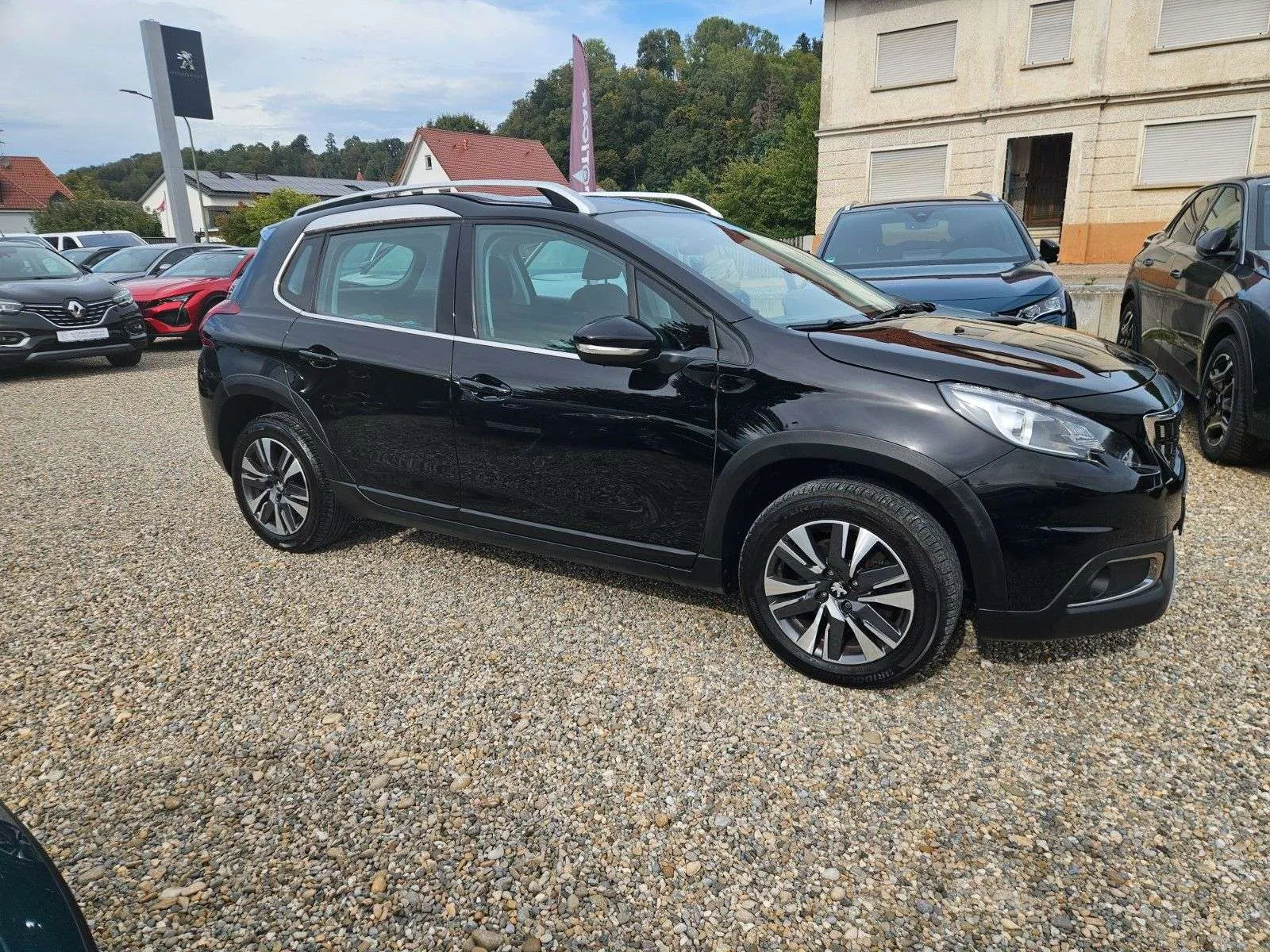Peugeot 2008 2017 photo 4