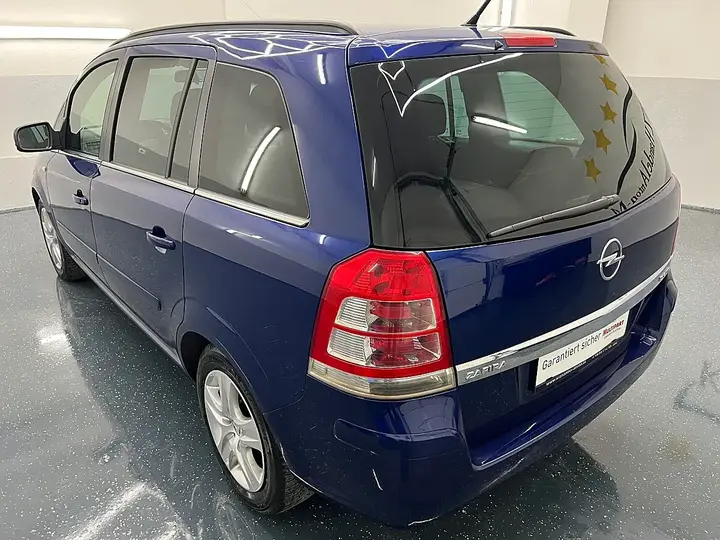 Opel Zafira 2010 photo 3