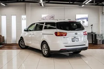 Kia Carnival 2019 photo 4
