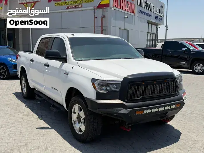 Toyota Tundra 2011 photo 3