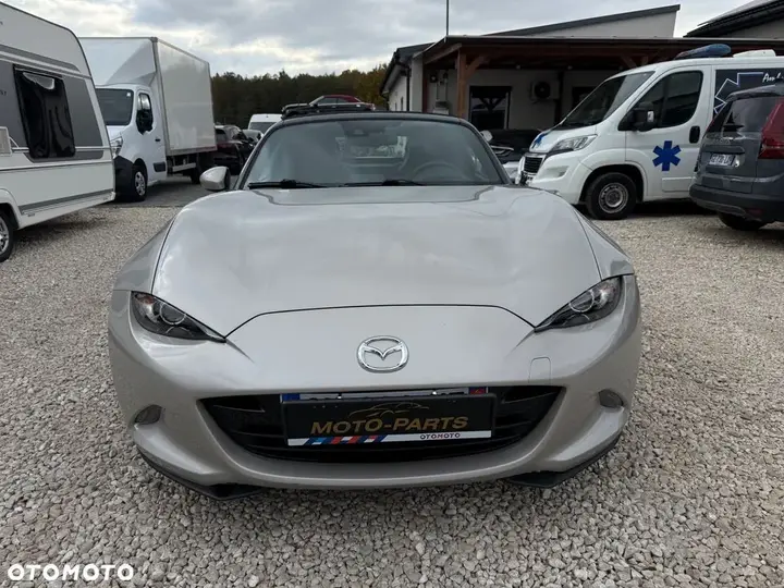 Mazda Mx-5 2022 photo 2