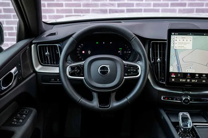 Volvo Xc60 2026 photo 3