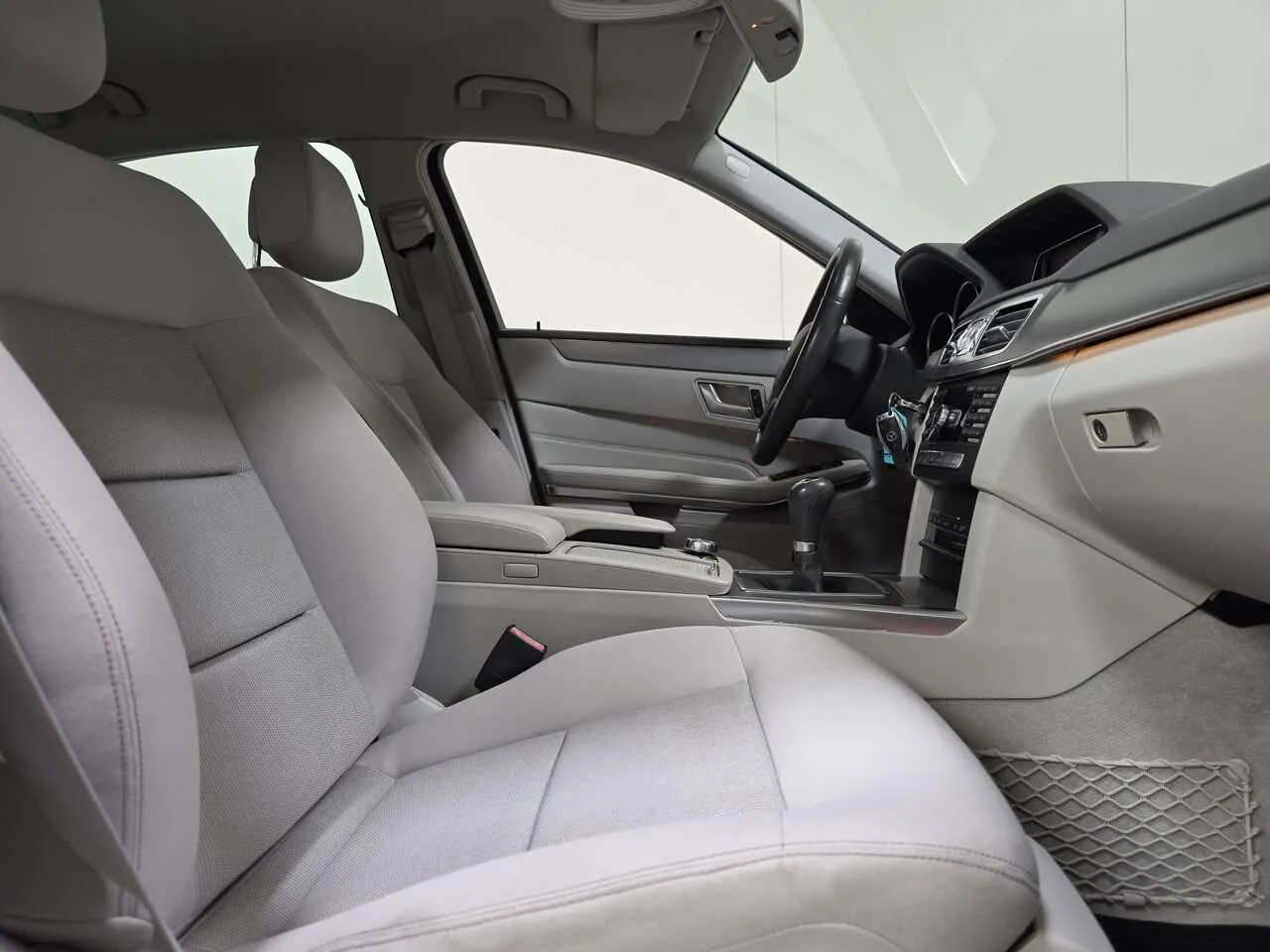 Mercedes-Benz E 200 Cdi 2013 photo 2