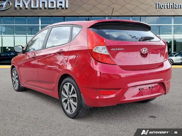 Hyundai Accent 2015 photo 3