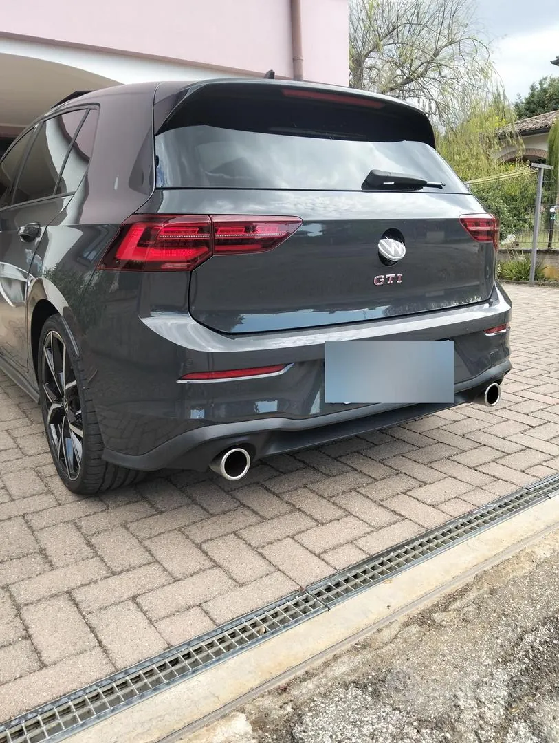 Volkswagen Golf Gti 2025 photo 2