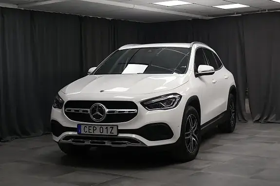 Mercedes-Benz Gla180