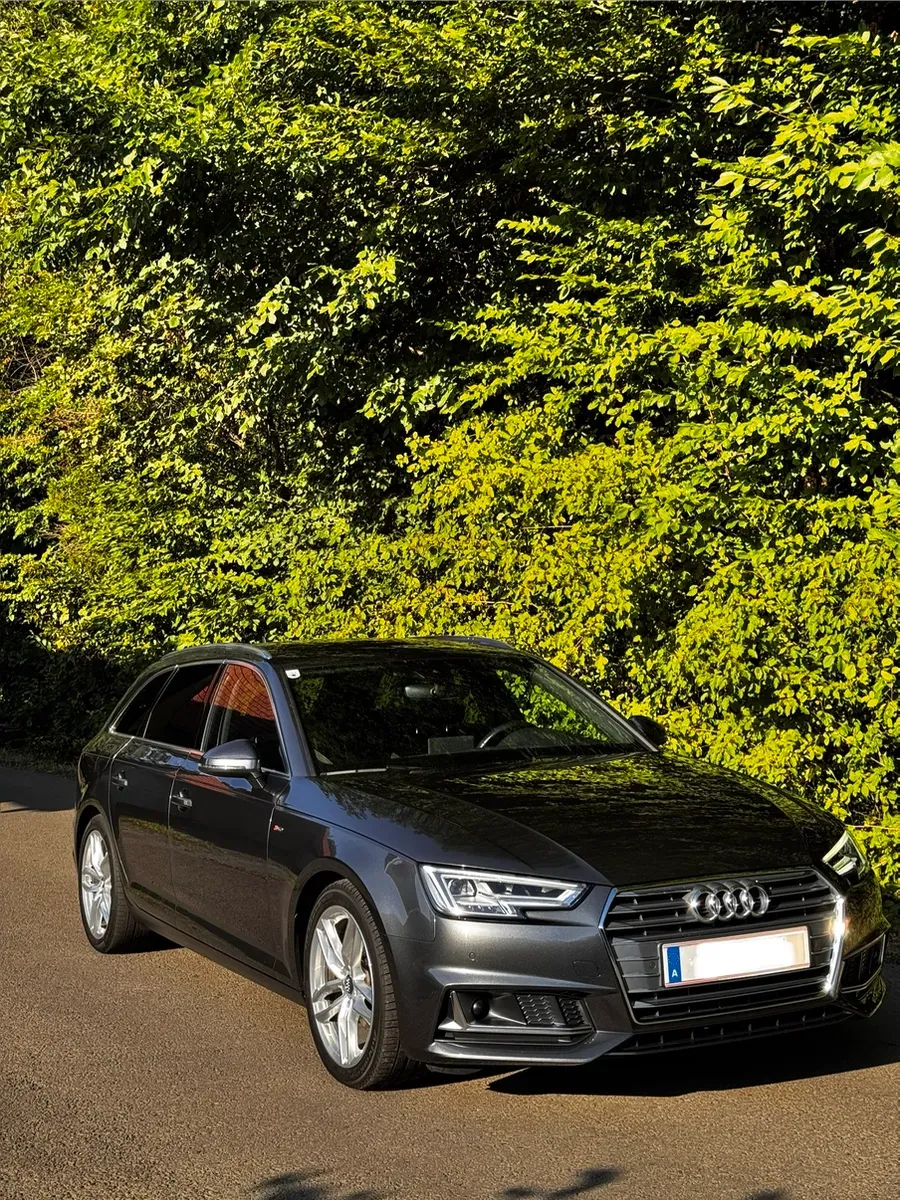 Audi A4 2019 photo 3