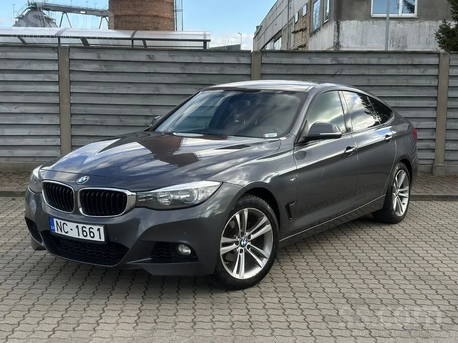 BMW 318 2015 photo 2