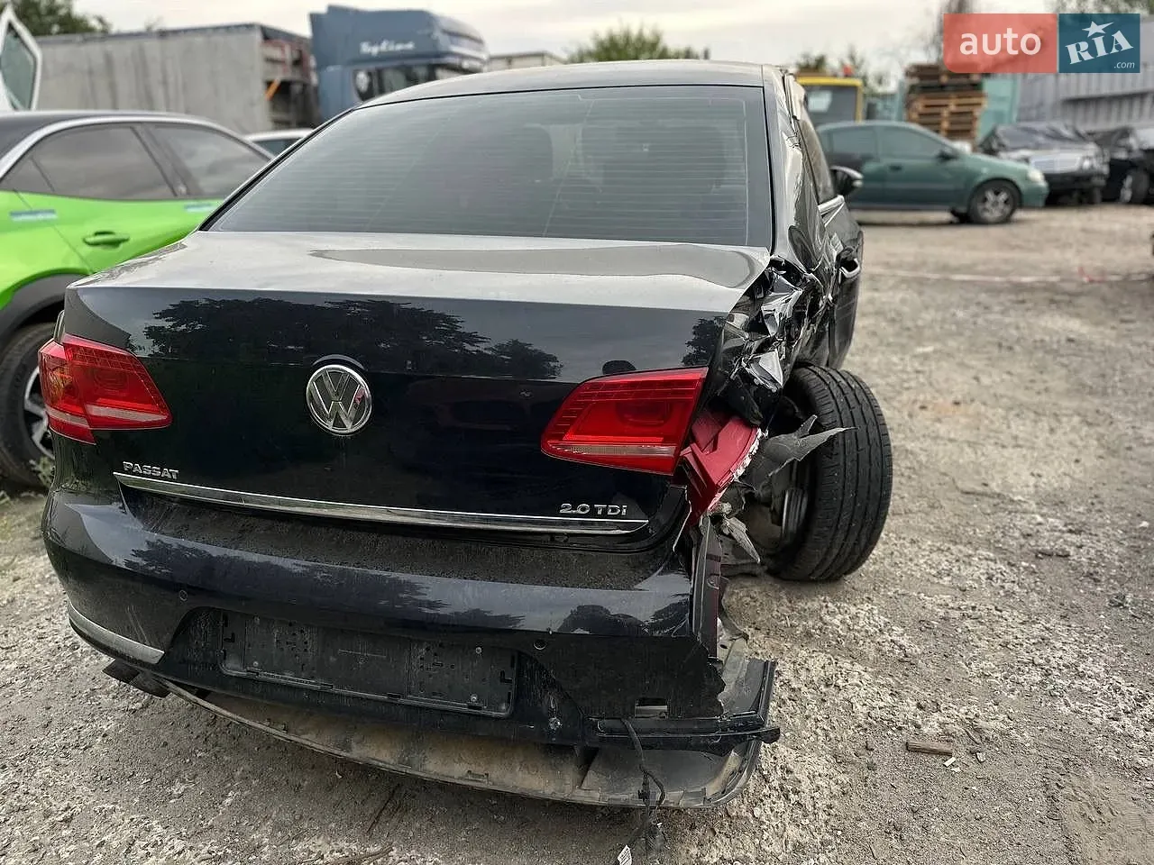 Volkswagen Passat 2012 photo 4
