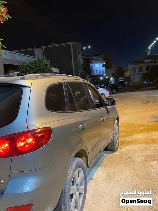 Hyundai Santa Fe 2008 photo 4