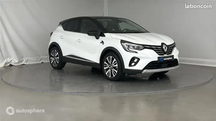 Renault Captur 2023 photo 3