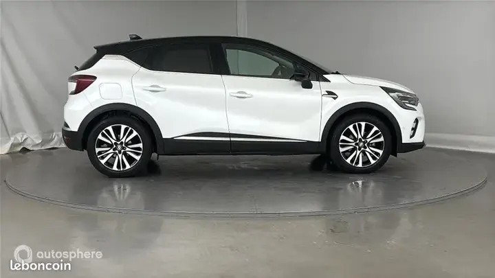 Renault Captur 2023 photo 4