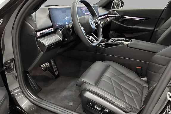 BMW I5 2025 photo 5