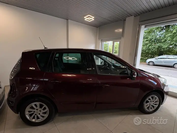 Renault Scenic 2014 photo 5