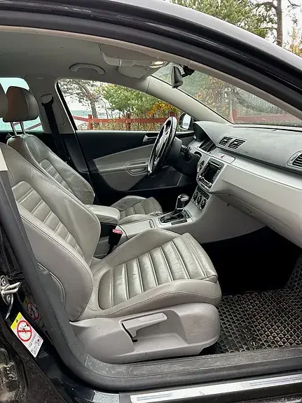 Volkswagen Passat 2010 photo 5