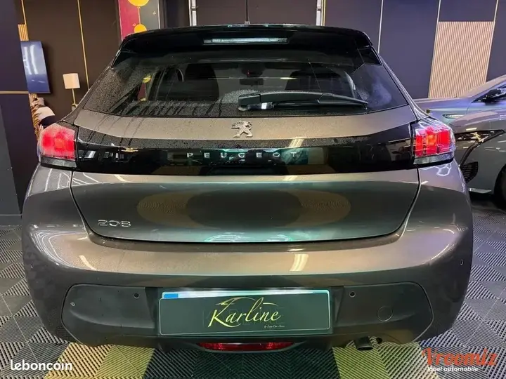 Peugeot 208 2023 photo 5
