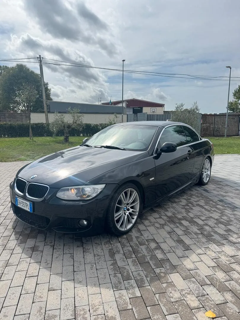 BMW 320D 2011 photo 5