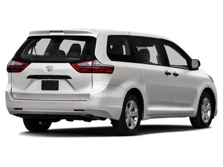 Toyota Sienna 2016 photo 3