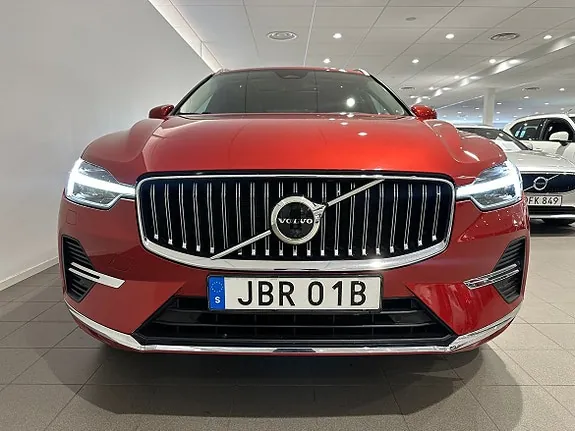 Volvo Xc60 2023 photo 2